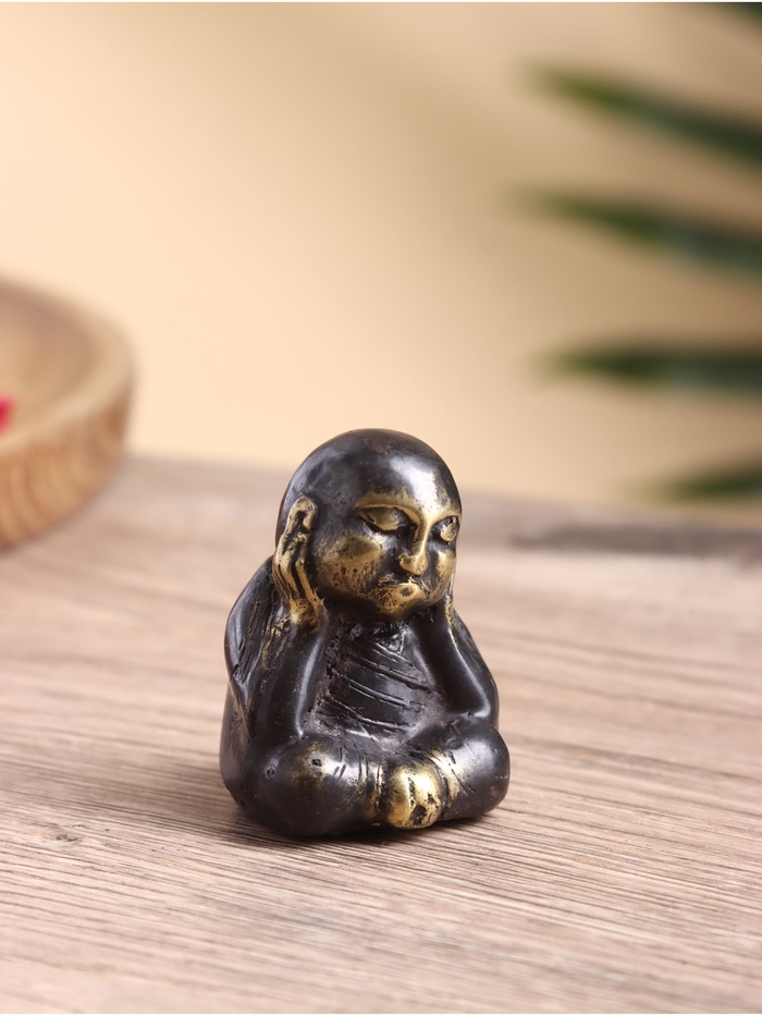 Сувенир «Монах», 3×4×6 см, бронза