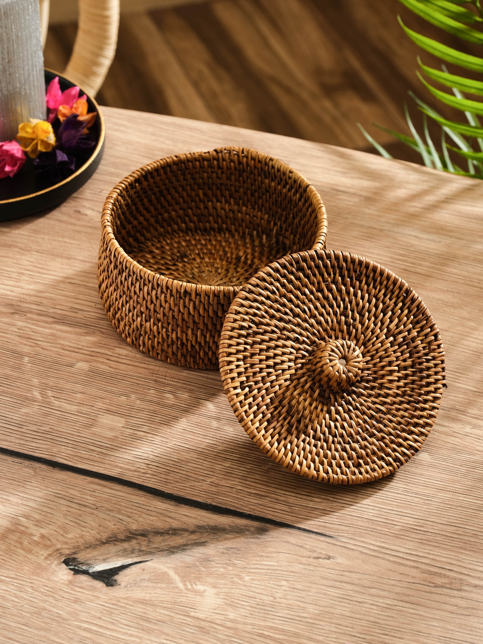 Корзинка плетеная ротанг, 12х12х8 см 10464168 Корзинка плетеная ротанг, 12х12х8 см 10464168