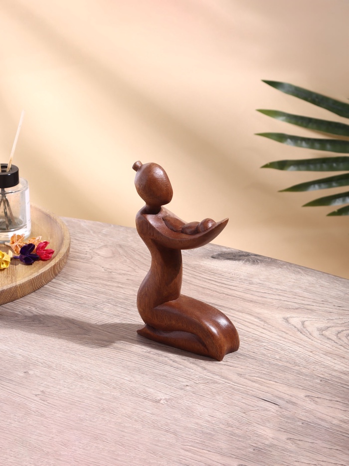 Фигурка «Мать с ребёнок», 12×3.5×20 см, дерево суар