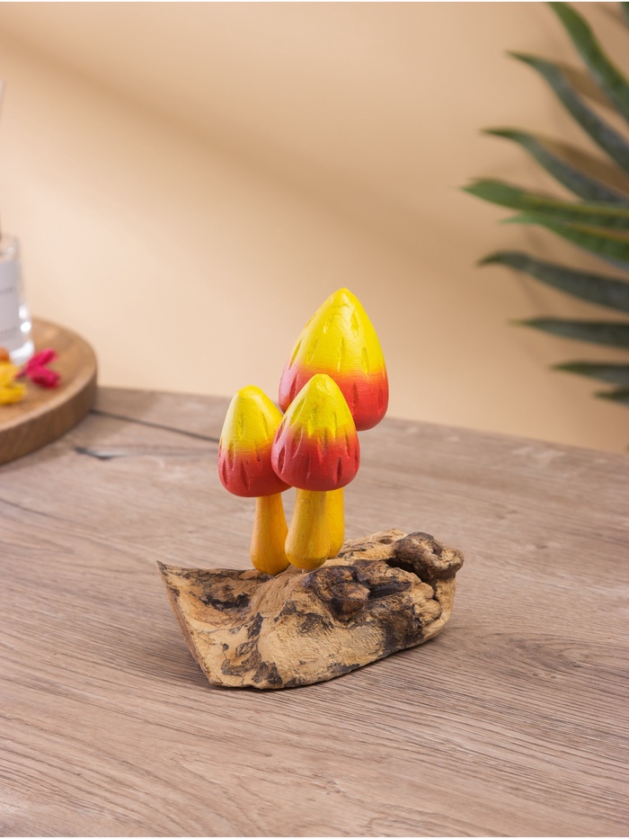 Сувенир «Грибочки», 14×8×15 см, дерево, красно-жёлтый - Фото 1