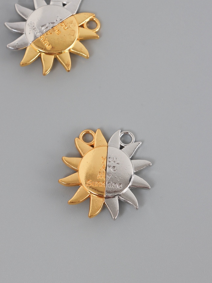 Замок магнитный металл «Солнце», набор 2 шт., золото-серебряный, 2.7×2.6 см - Фото 1