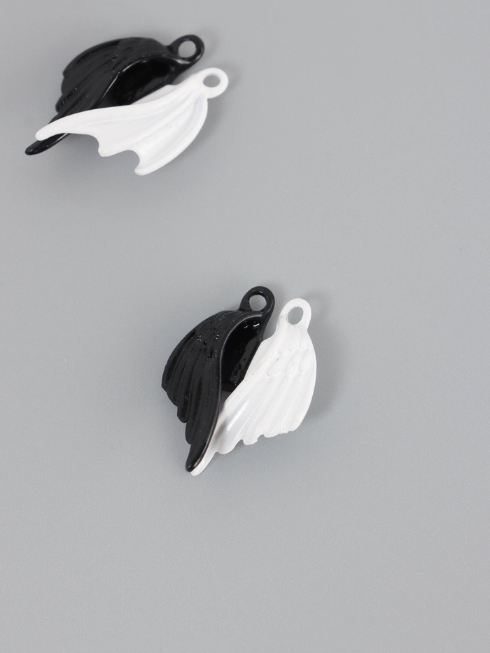 Замок магнитный металл «Крылья», набор 2 шт., чёрно-белый, 2.6×1.9 см