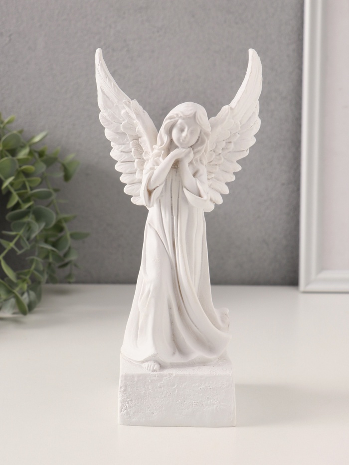 Фигура полистоун «Белоснежный ангел-девушка в платье», 21×10.5×6.5 см