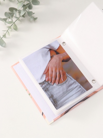 Фотоальбом на 96 фото 10х15 см "Клубника и губы" матовый с ламинацией 16,5х12х5,5 см