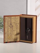 Шкатулка книга - сейф «Даниэль Дефо. Робинзон Крузо», дерево, искусственная кожа, тиснение, 21×13×5 см - Фото 3