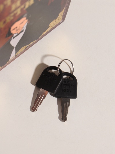 Сейф-книга дерево кожзам "И.С. Тургенев. Отцы и дети" тиснение 21х13х5 см