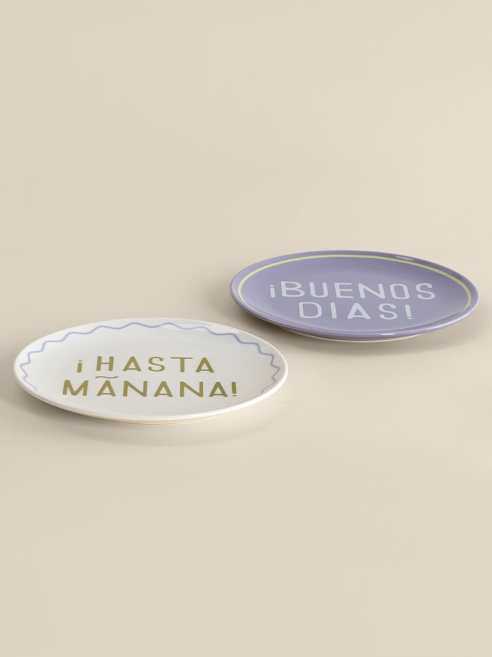 Тарелки SL Home «Уроки испанского: ¡Hasta mañana - Buenos dias», d=22 см, набор 2 шт., фарфор, белые, фиолетовые - фото 114592273