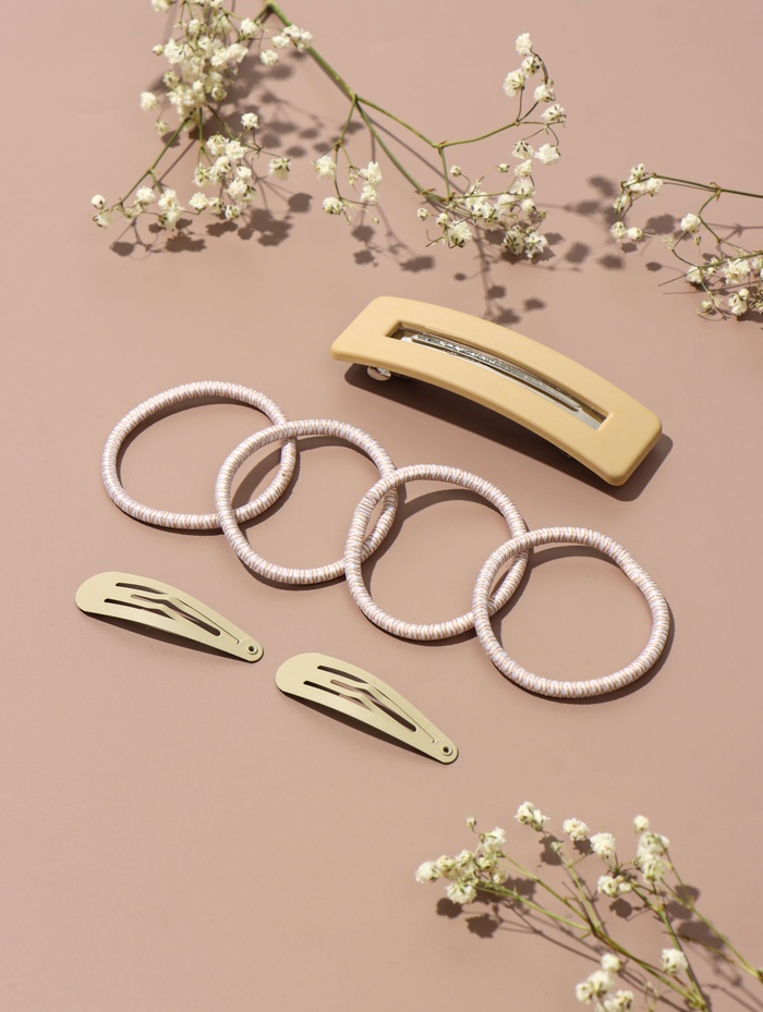 Набор для волос QF «Элери», 4 резинки 6.5 см, заколка - автомат 8 см, 2 заколки 4.5 см, бежевый - Фото 1