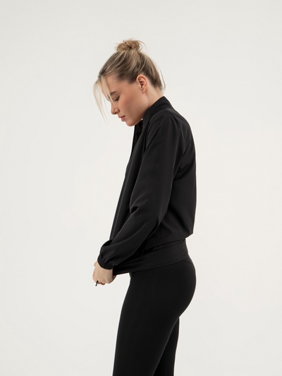 Ветровка женская Resport, р. 50, цвет чёрный, спортивная