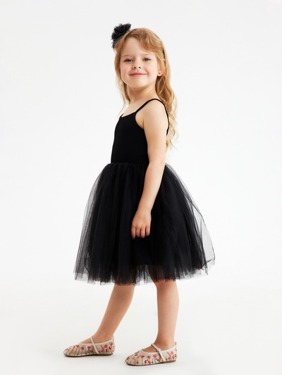 Платье нарядное для девочки MINAKU: PartyDress с пышной юбкой, чёрное, рост 92-98 см