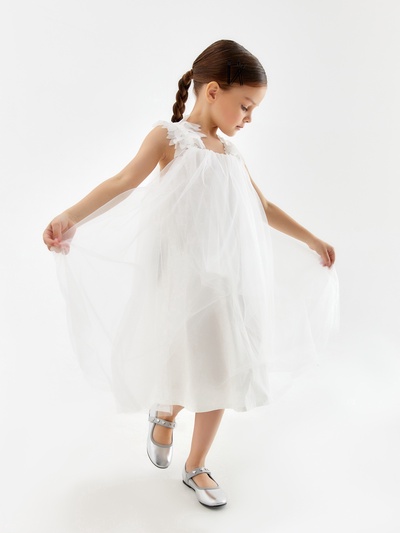 Платье нарядное для девочки MINAKU: PartyDress на бретельках, белое, рост 128-134 см
