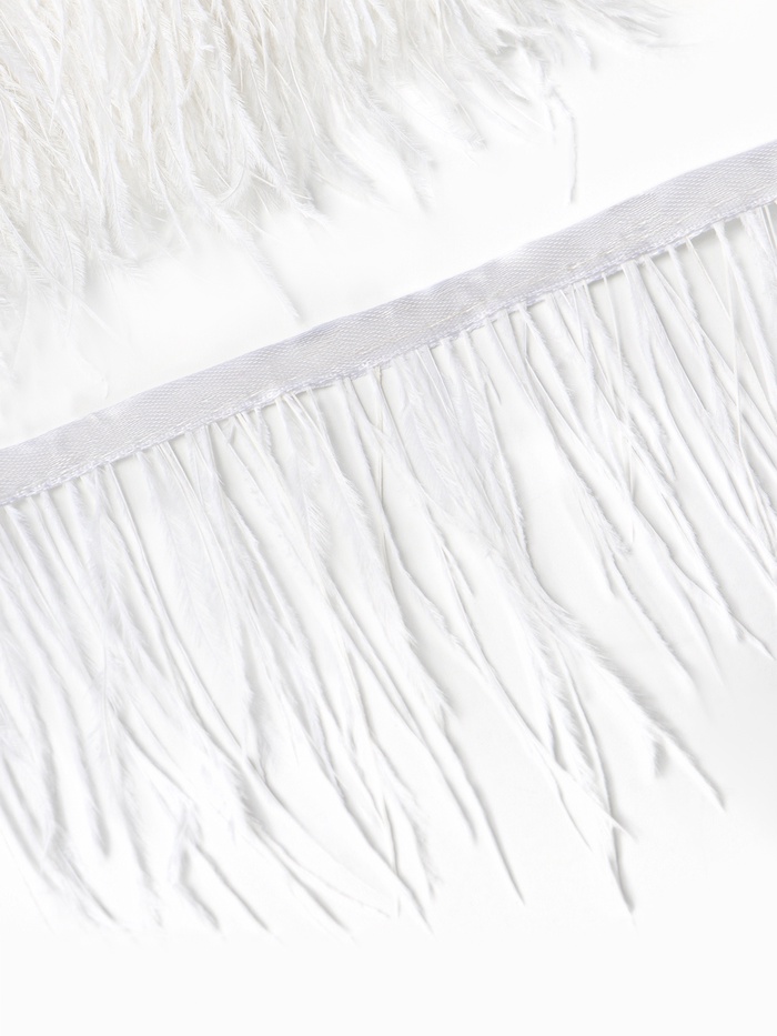 Перья декоративные на ленте, белые, 10 м ± 0.5 м, шир 8-10 см - Фото 1