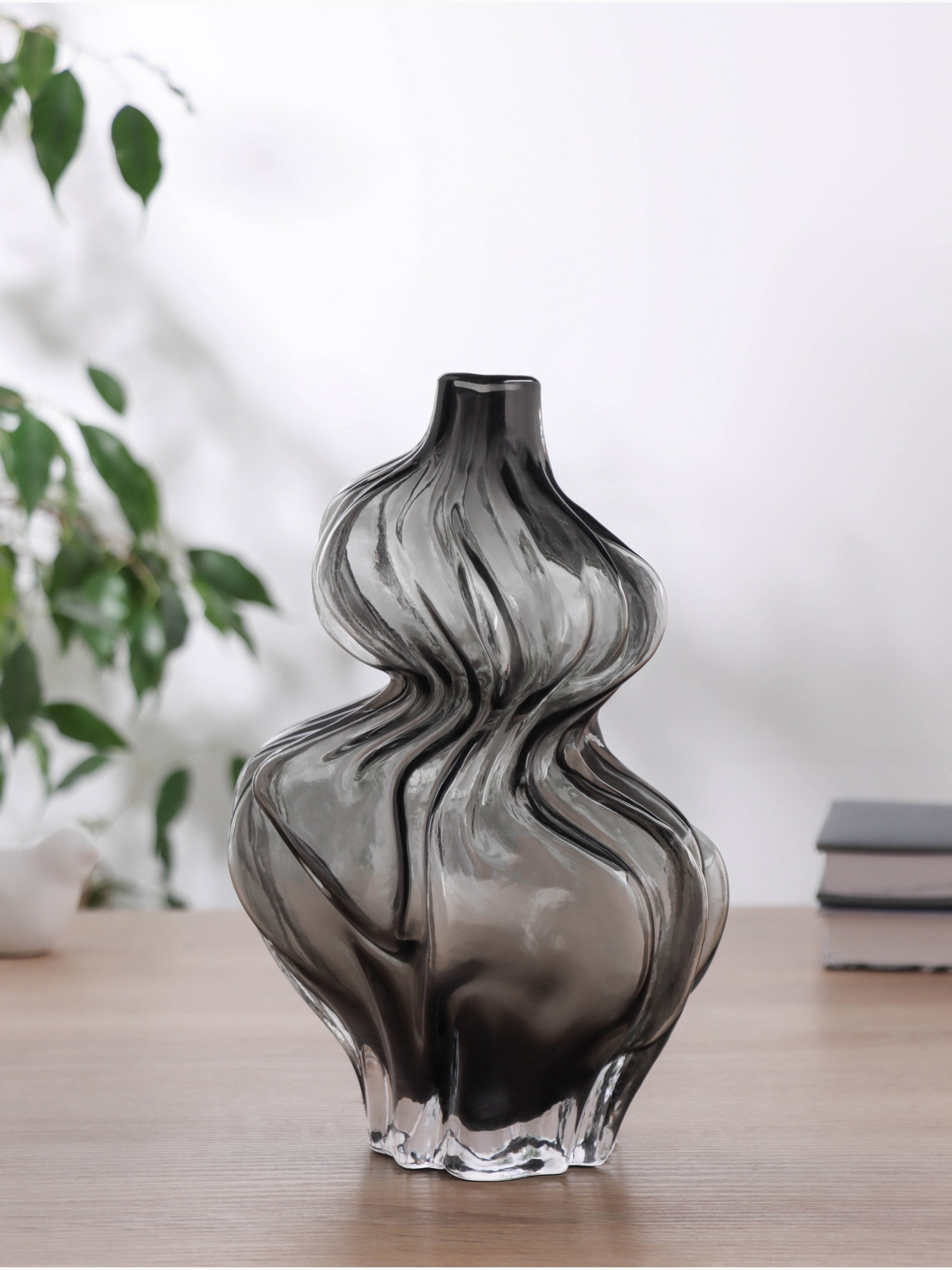 Ваза «Одри», d=2.5 см, 26×12.5 см, стекло Ваза «Одри», d=2.5 см, 26×12.5 см, стекло