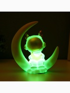 УЦЕНКА Фигурка светящаяся RISALUX «Лосяш космонавт», LED-ночник, USB, белый, 18×17×7 см 10864411