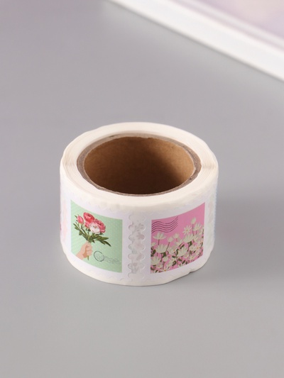 Наклейка бумага "Марки. Цветочки" 3х3 см 200 шт в рулоне