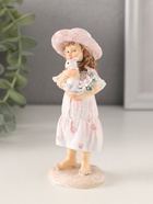 Фигурка полистоун «Девочка с кроликом и цветами, в шляпке», розовый, 5×4.5×12 см - Фото 4