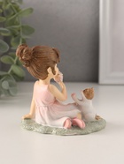 Фигурка полистоун «Девчушка с котёнком на лужайке», розовый, 9.5×6.5×8.5 см - Фото 4