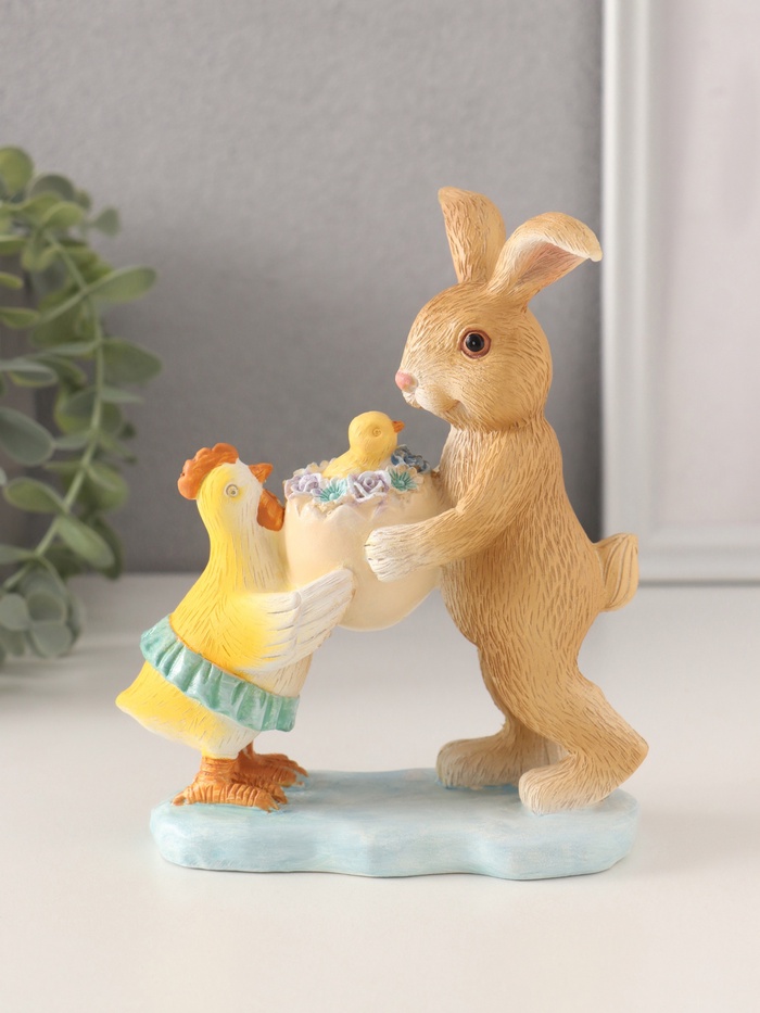 Фигурка полистоун «Зайчик и курочка с цыплёнком в скорлупе», 12×6×14 см - Фото 1