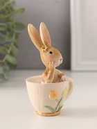 Фигурка полистоун «Кролик в чашечке с тюльпанами», 6×4.5×10 см - Фото 2