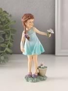 Фигурка полистоун «Девочка в бирюзовом платье, садит цветочки», 8×5.5×14.5 см - Фото 2