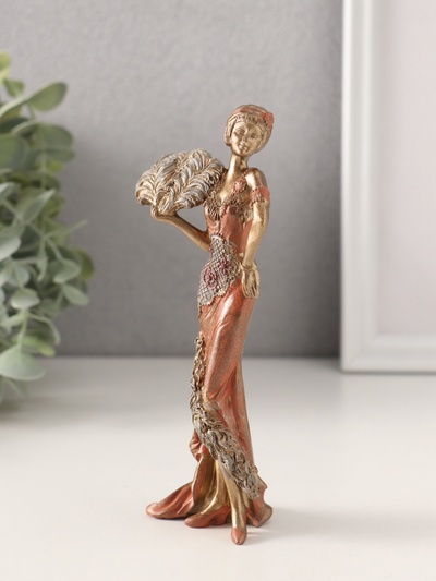 Фигурка полистоун «Леди в платье 20-30-х годов со страусиным веером», 6.5×4×15 см