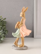 Фигурка полистоун «Зайки. Мама с дочкой», 11.5×7×21.5 см - Фото 3