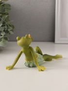 Фигурка полистоун «Лягушонок в набедренной повязке из листьев, с цветком во рту», 15×9.5×8 см - Фото 3