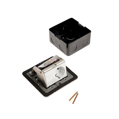 Розетка выдвижная, 16 А, одноместная, серебристая