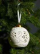 Ёлочный шар с подсветкой «Вьюга», 10×8.8×8.8 см, 1 LED, керамика, от батареек LR44×3, керамика, свечение тёплое белое - Фото 5
