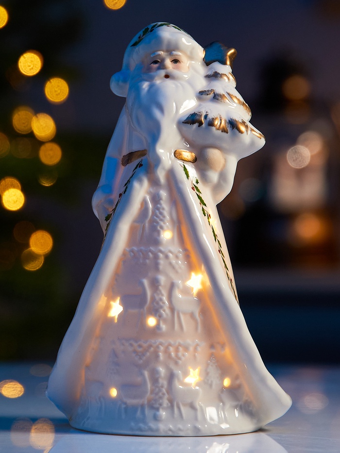 Светодиодная фигура «Дед Мороз в тулупе», 15.7×7.4×5.8 см, 1 LED, керамика, от батареек LR44×3, тёплый белый свет - Фото 1