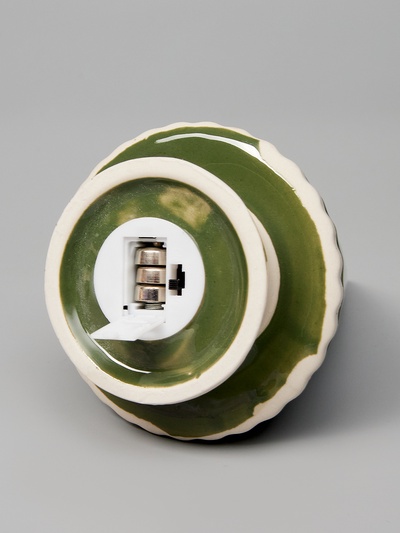 Светодиодная фигура «Ёлочка зелёная», 16.7×9.7×9.7 см, 1 LED, керамика, от батареек LR44×3, тёплый белый свет