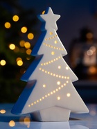 Светодиодная фигура «Белая Ёлка», 17.3×11.3×4.5 см, 1 LED, керамика, от батареек LR44×3, тёплый белый свет - Фото 1