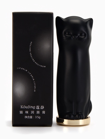 Оттеночный бальзам для губ "Cat black"