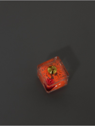 Подвеска для творчества акрил «Цветок в кубе», светится в темноте, 1.6×1.6×1.8 см, МИКС