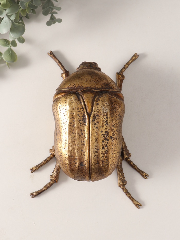 Фигурка «Жук: золотистая бронзовка», полистоун, 22.5×17×7.5 см - Фото 1