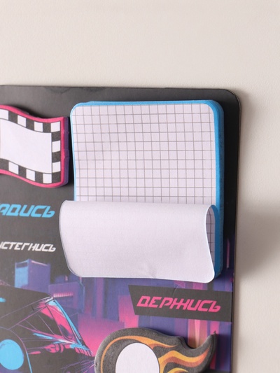 Магнит на холодильник с блоком для записей и стикерами «Садись, пристегнись, держись», 10×12 см