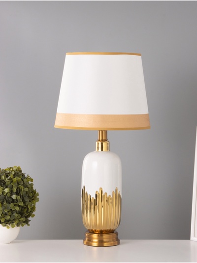 Настольная лампа «Маэстро» Е27 40 Вт бело-золотой 26×26×52 см RISALUX