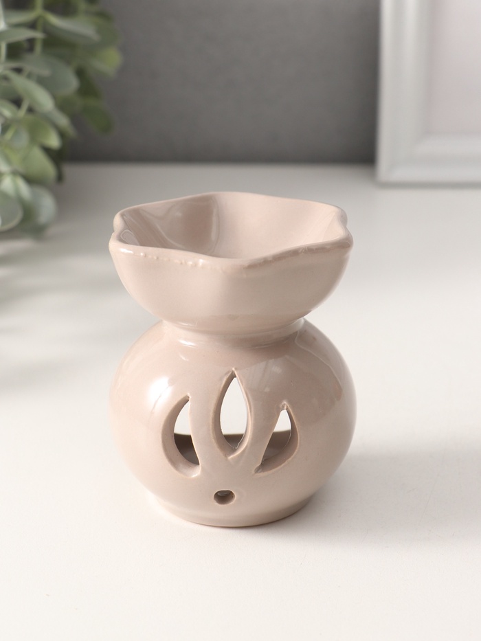 Аромалампа для эфирных масел «Пламя», керамика, телесная, 7×7×7.5 см