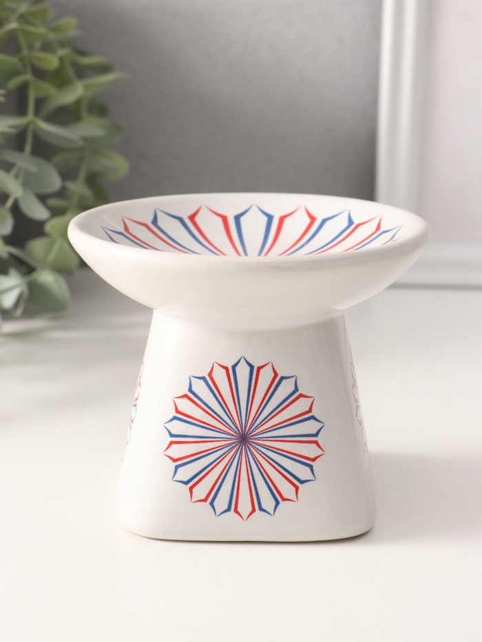 Аромалампа для эфирных масел «Цветок», керамика, белая, 11×11×8 см