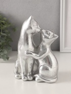 Фигурка полистоун «Кот с кошкой. Поцелуй», серебро, 12×7.5×16 см - Фото 2