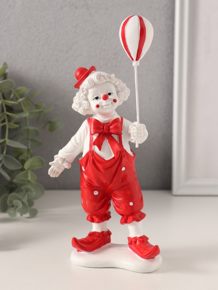 Фигурка полистоун «Клоун с воздушным шариком», красно-белый, 9.5×5×20.5 см - Фото 1