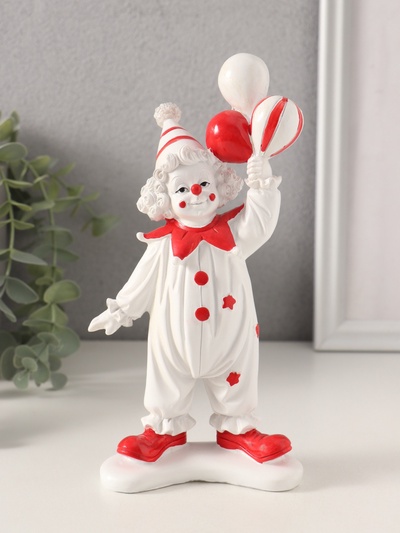Фигурка полистоун «Клоун с воздушными шариками», красно-белый, 10×6.5×19.5 см