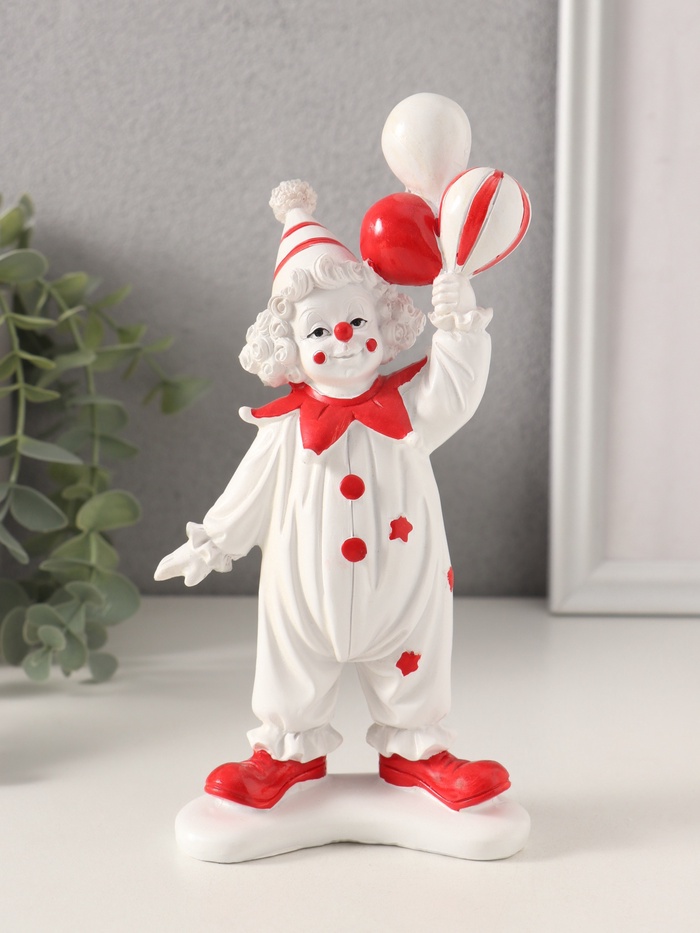 Фигурка полистоун «Клоун с воздушными шариками», красно-белый, 10×6.5×19.5 см - Фото 1