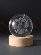 Световая фигурка стекло «Шар. Голограмма: Герб», d=6 см, подставка дерево, USB - Фото 5