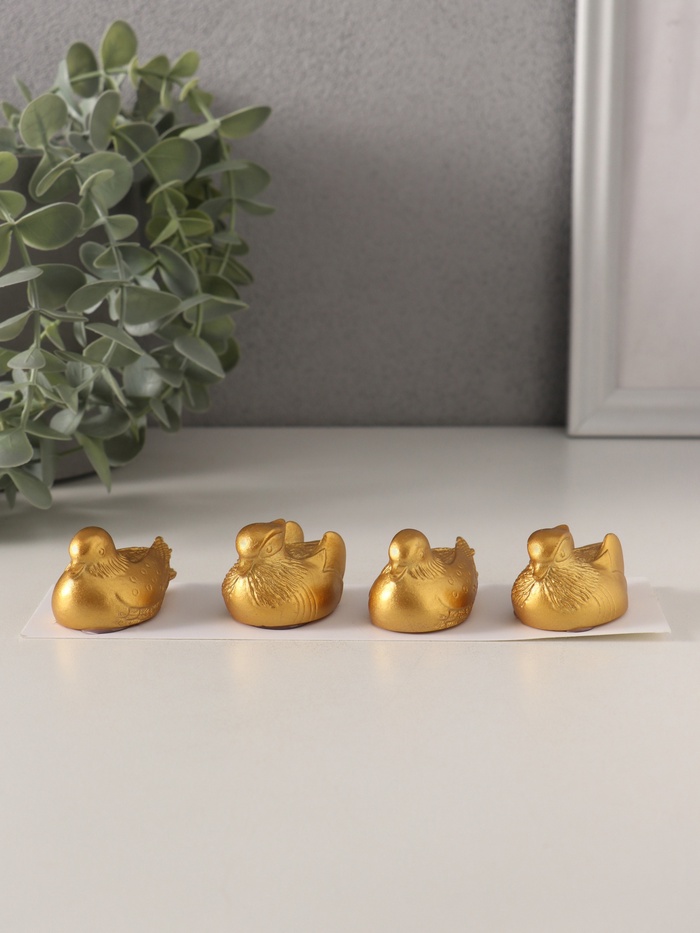Набор фигурок полистоун «Уточки-мандаринки», 4 шт., золото, 4.8×3×2.8 см - Фото 1