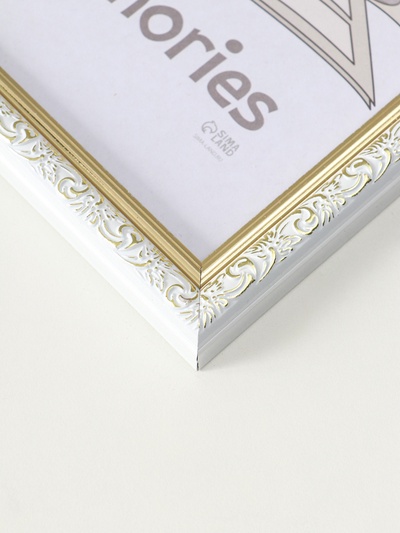 Фоторамка пластик "Винтаж" 21х30 см, белый с золотом (стекло)