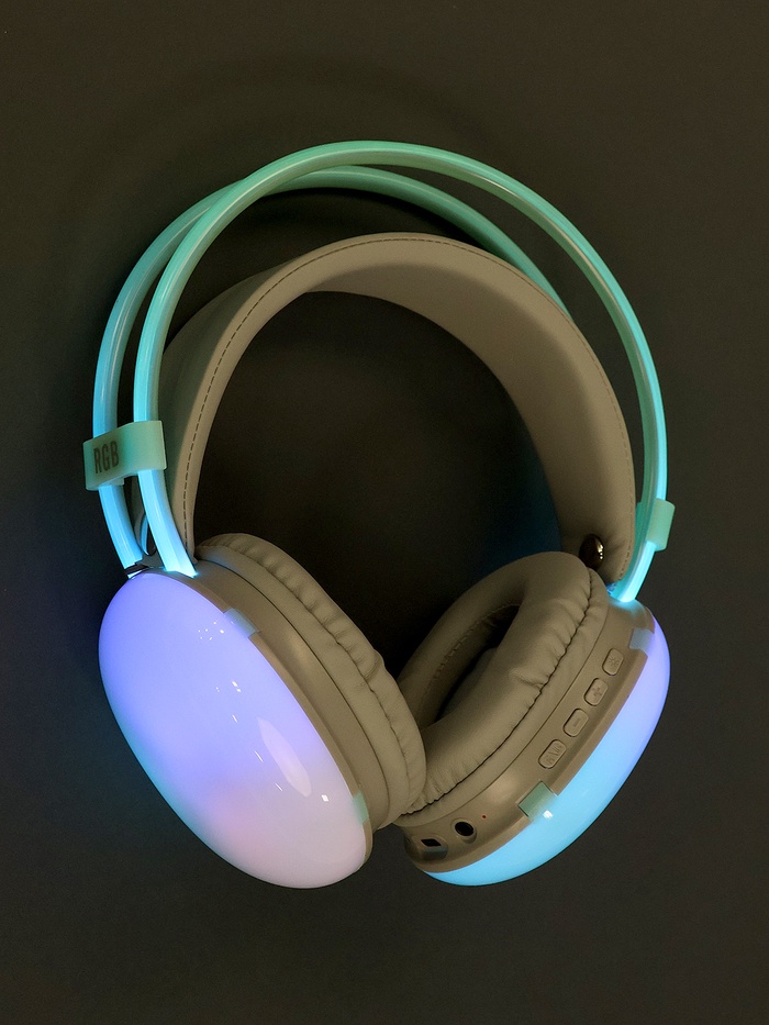 Наушники беспроводные, полноразмерные, Mybit W-33, RGB подсветка, Bluetooth 5.3, 800 мАч, Type-C, RGB подсветка, зелёные - фото 51773239 Наушники беспроводные, полноразмерные, Mybit W-33, RGB подсветка, Bluetooth 5.3, 800 мАч, Type-C, RGB подсветка, зелёные - фото 51773239