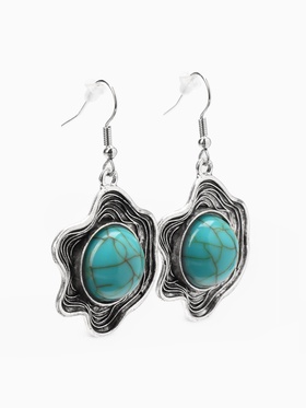 Серьги «Бирюзовый мир» круг в волне, голубые в чернённом серебре