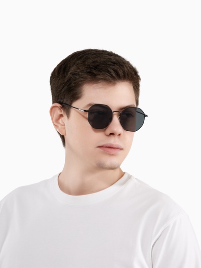 Очки солнцезащитные uv 400, дужка 14 см, ширина 11.7 см, линза 4.7×5 см