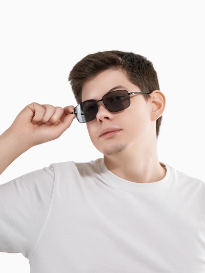 Очки солнцезащитные поляризационные, дужка 13.2 см, ширина 12.8 см, линза 4.3×5.5 см